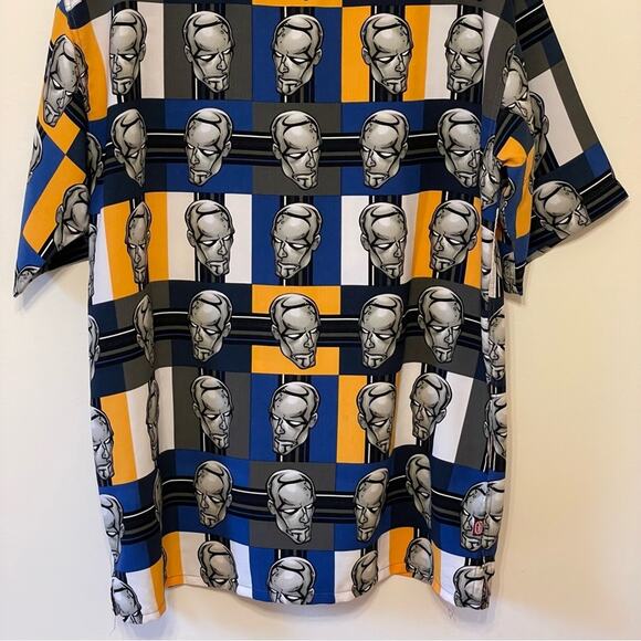 Rare Y2K Ecko Unlimited L buttons down t-shirt short sleeve Silver Surfer blue - Picture 7 of 7